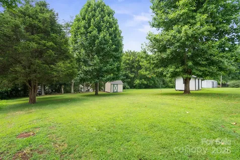 2321 Cline Street Statesville NC 28677