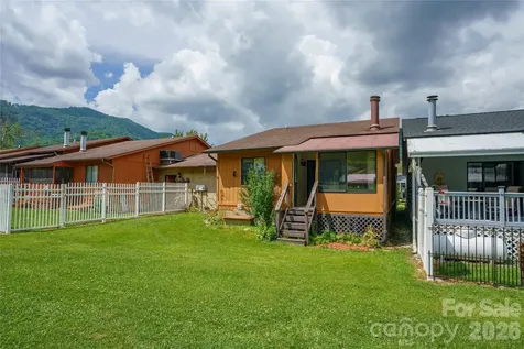 94 Market Street Maggie Valley NC 28751