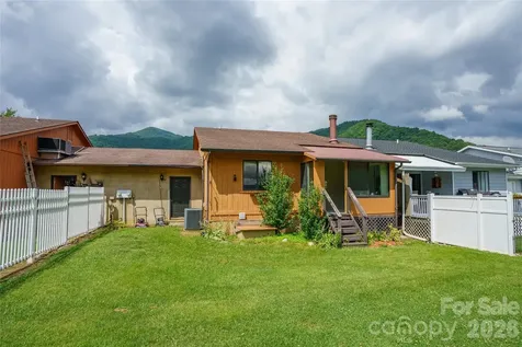 94 Market Street Maggie Valley NC 28751