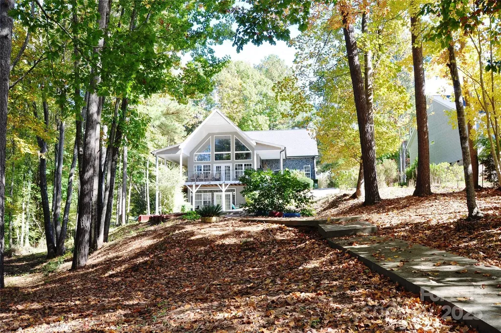 3645 Lake Bluff Drive Sherrills Ford NC 28763