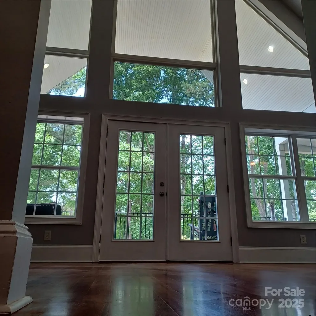 3645 Lake Bluff Drive Sherrills Ford NC 28763