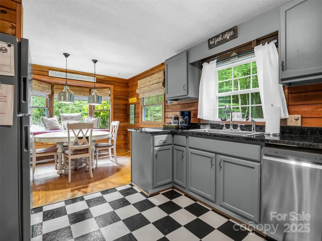 116 Chalet Road Lake Lure NC 28746