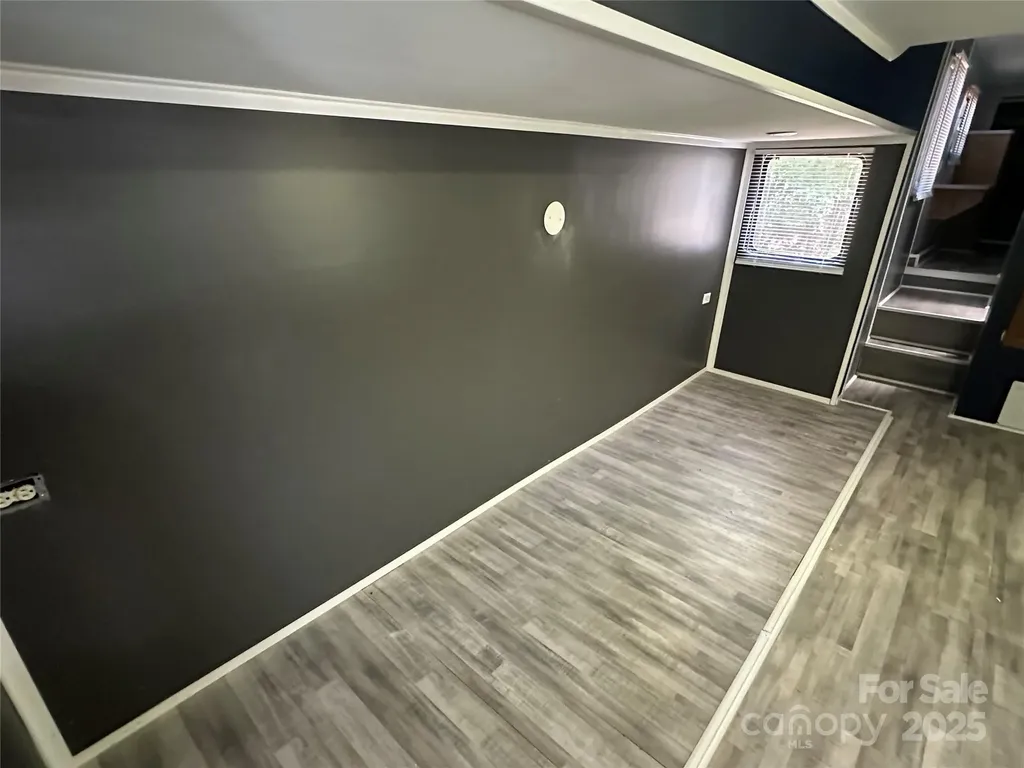 111 Deerfield Drive New London NC 28127