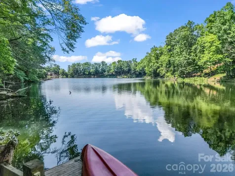 126 Sleeping Bear Lane Lake Lure NC 28746