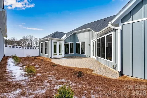 243 Alenda Lux Circle Mooresville NC 28115