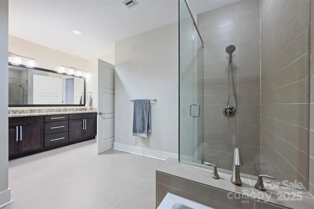 222 S Caldwell Street Charlotte NC 28202