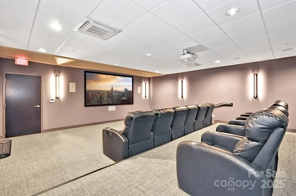 222 S Caldwell Street Charlotte NC 28202