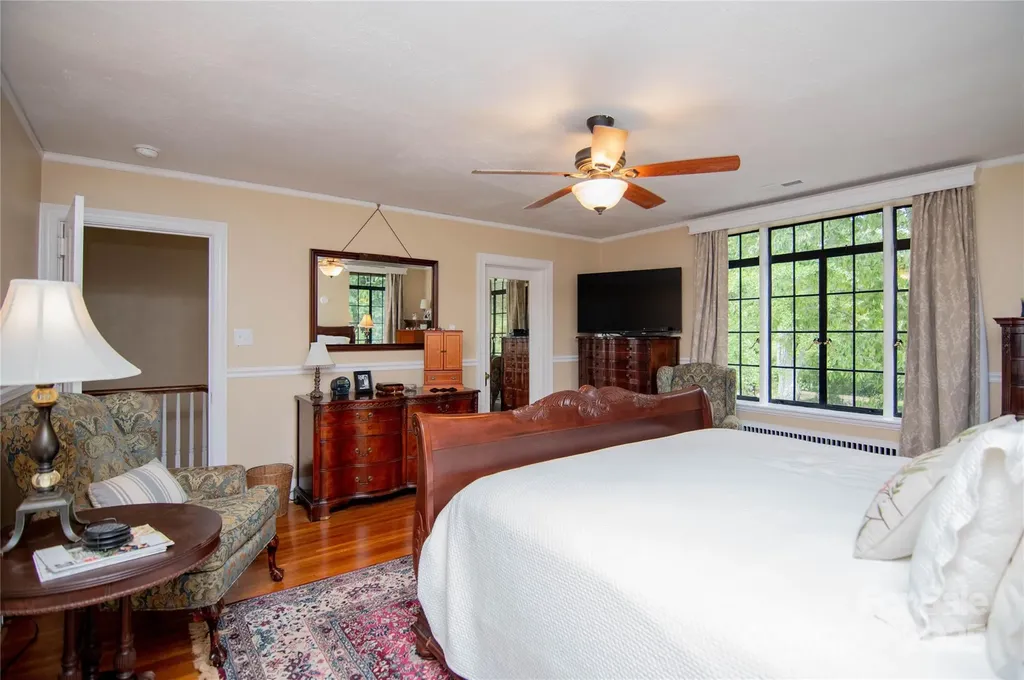 1220 N Piedmont Avenue Kings Mountain NC 28086