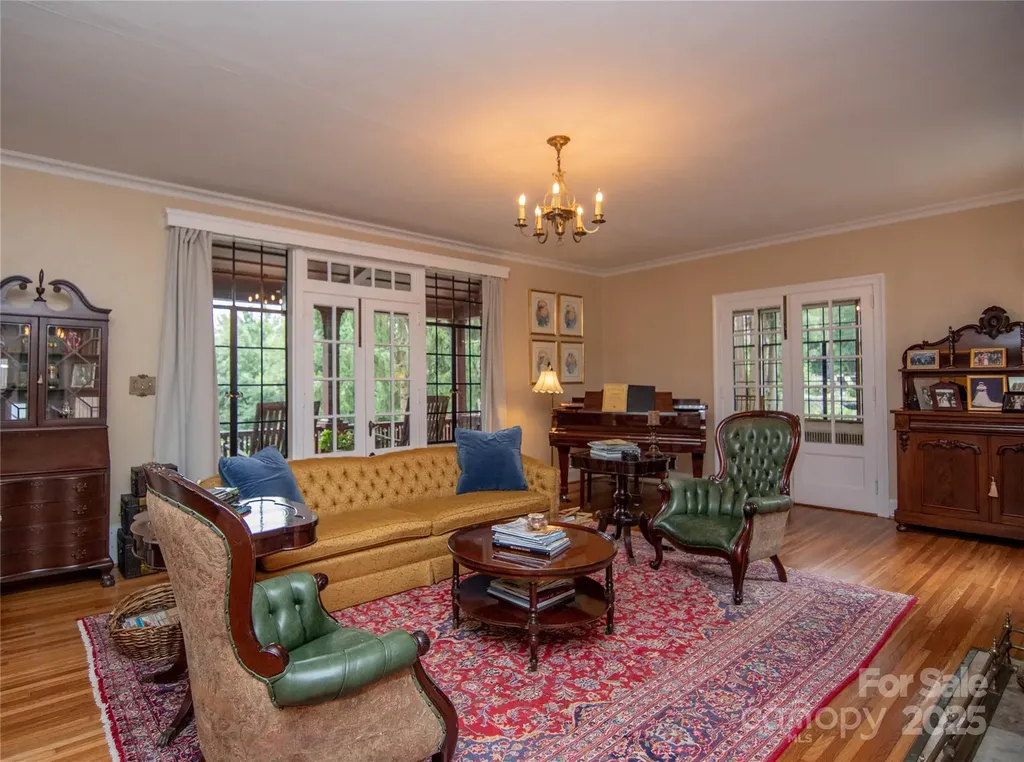 1220 N Piedmont Avenue Kings Mountain NC 28086