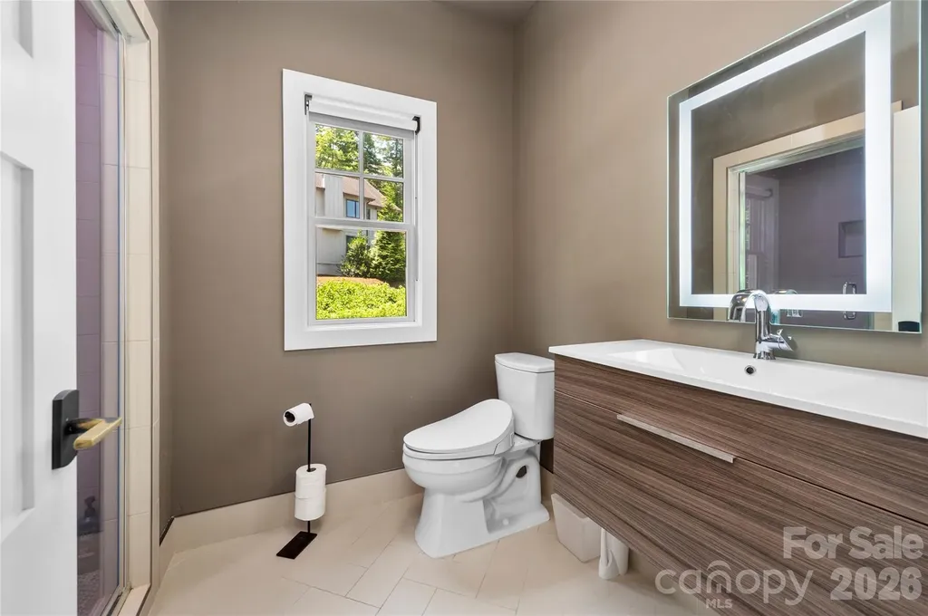 195 Jordan Street Hendersonville NC 28739
