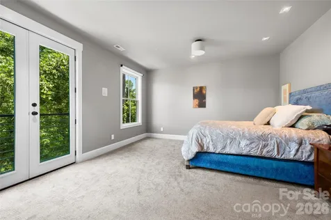 195 Jordan Street Hendersonville NC 28739