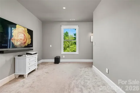195 Jordan Street Hendersonville NC 28739