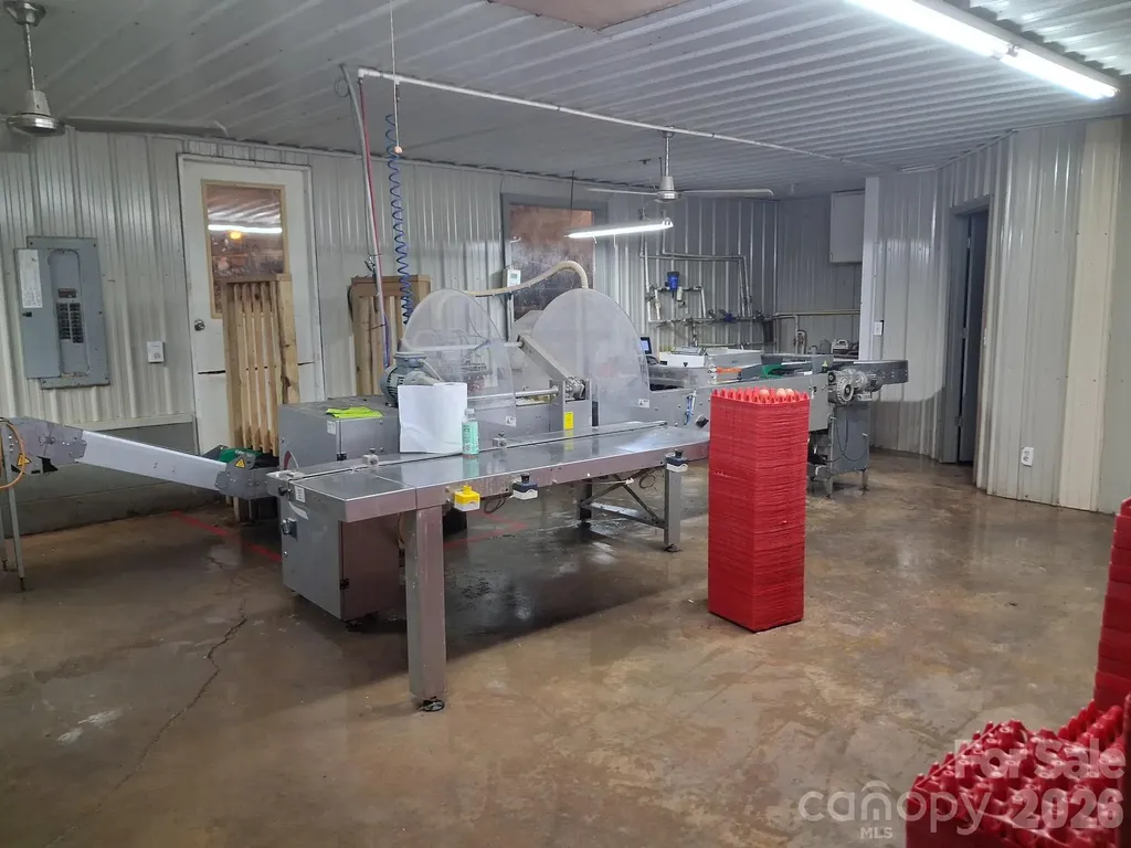 7160 Old Us Highway 421 Staley NC 27355