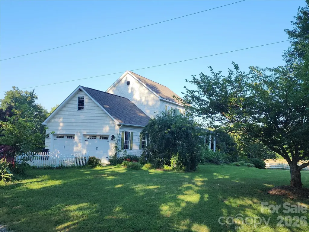 7160 Old Us Highway 421 Staley NC 27355