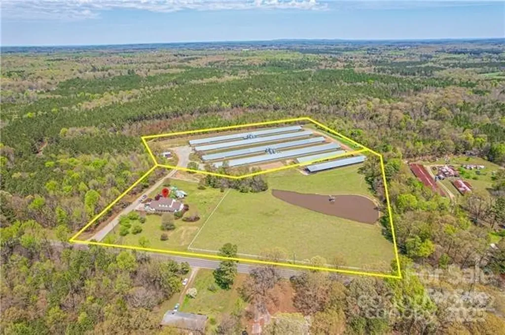 7160 Old Us Highway 421 Staley NC 27355