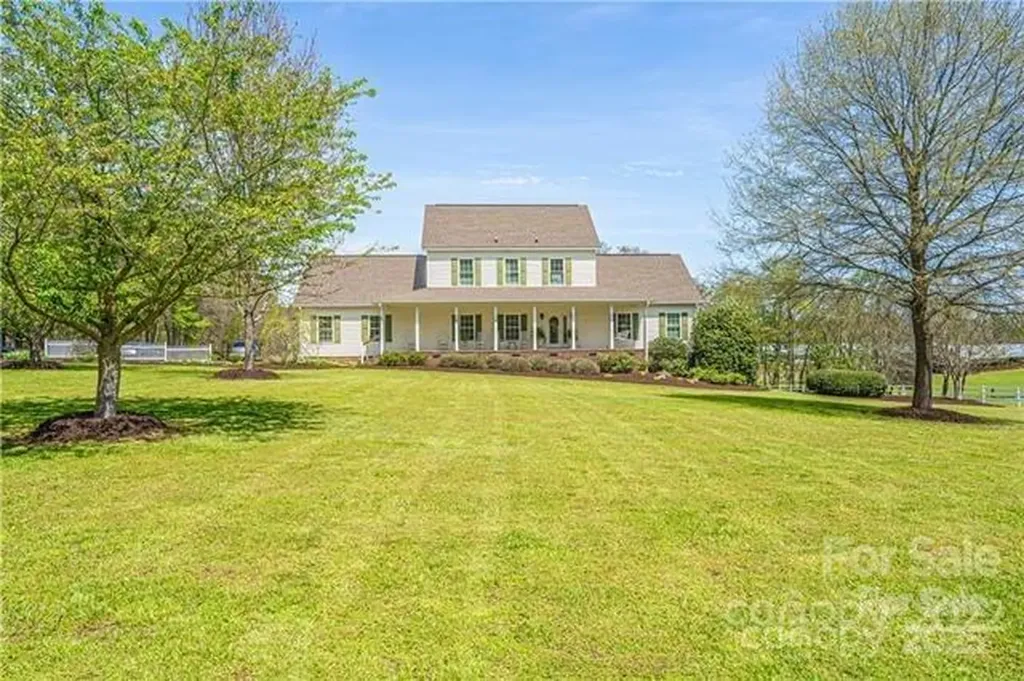 7160 Old Us Highway 421 Staley NC 27355