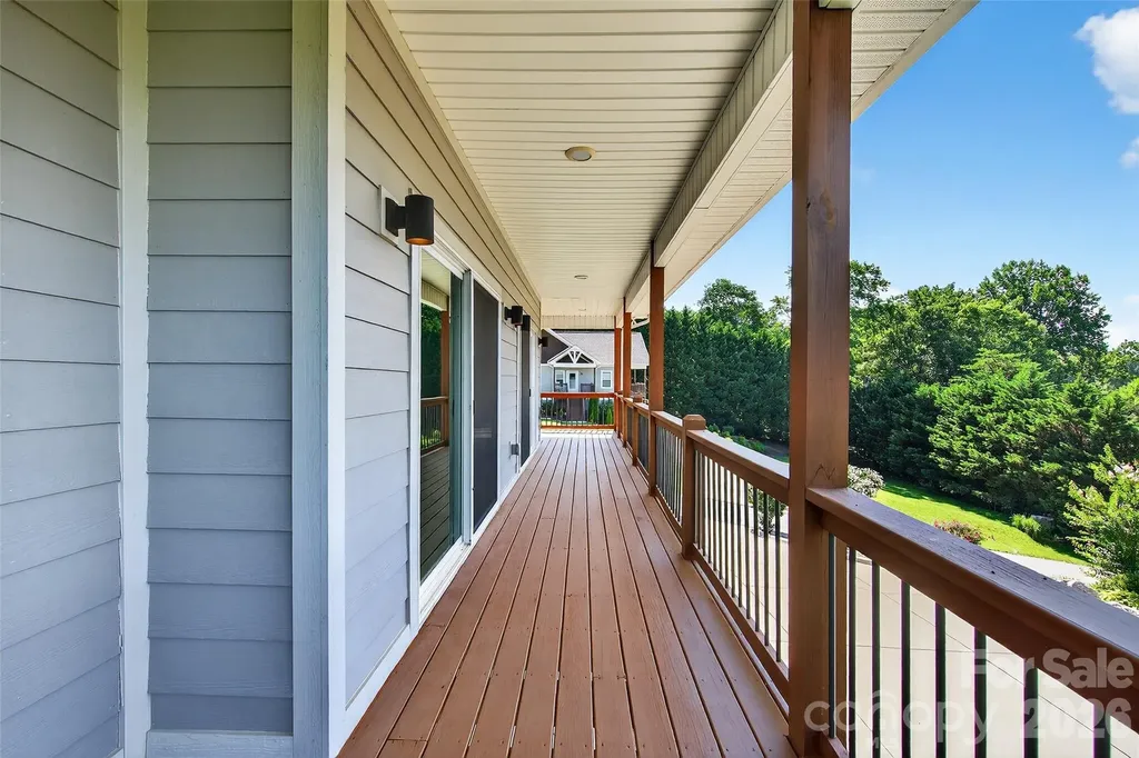 4 Stars Forever Drive Black Mountain NC 28711