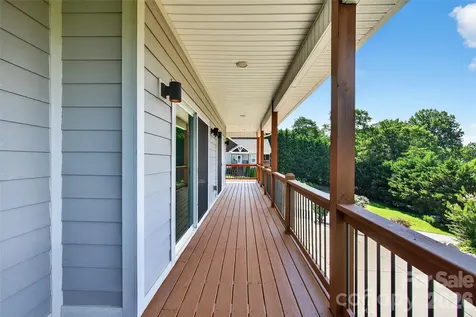 4 Stars Forever Drive Black Mountain NC 28711