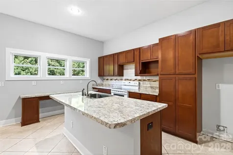 4 Stars Forever Drive Black Mountain NC 28711