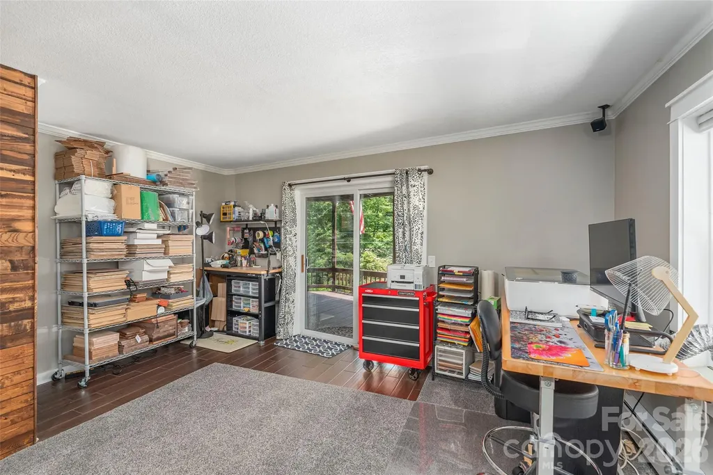 477 Locust Drive Maggie Valley NC 28751