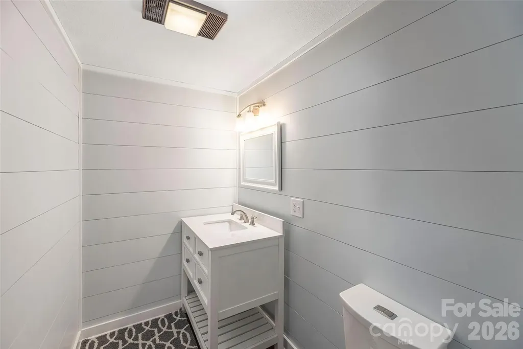 477 Locust Drive Maggie Valley NC 28751