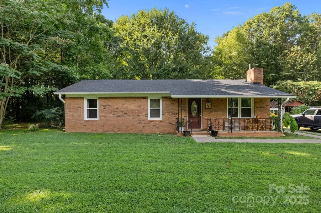 1108 Willoughby Road Monroe NC 28110