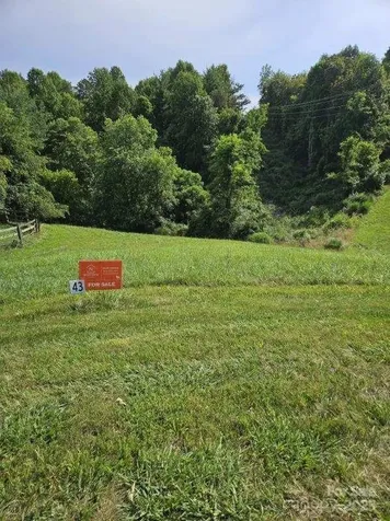 9999 Settlers Trail Mars Hill NC 28754