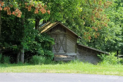 9999 Settlers Trail Mars Hill NC 28754