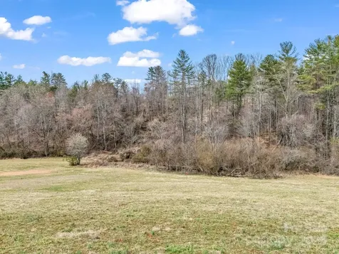 9999 Settlers Trail Mars Hill NC 28754