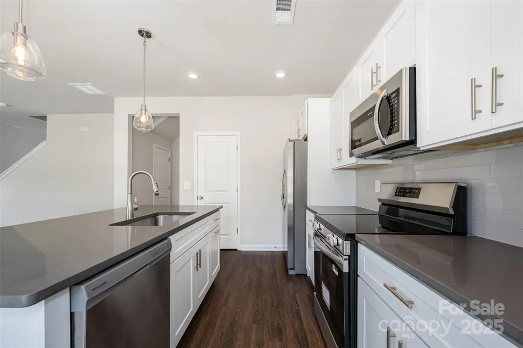 1209 Cathey Road Charlotte NC 28214