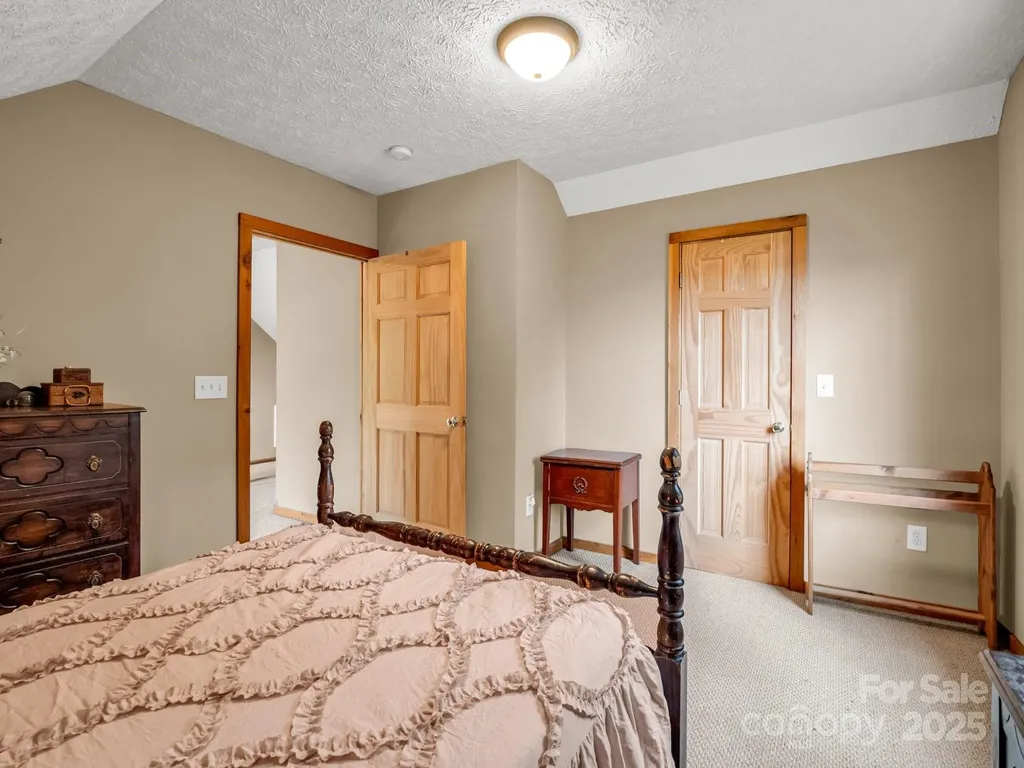 4086 Big Island Road Rutherfordton NC 28139