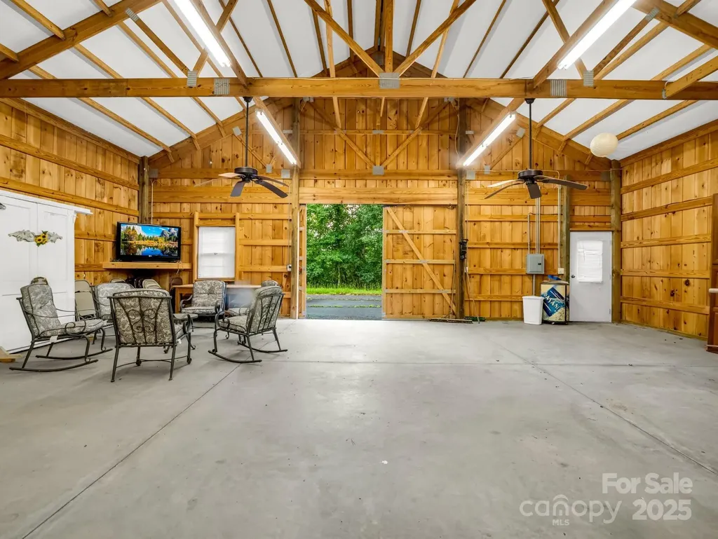 4086 Big Island Road Rutherfordton NC 28139