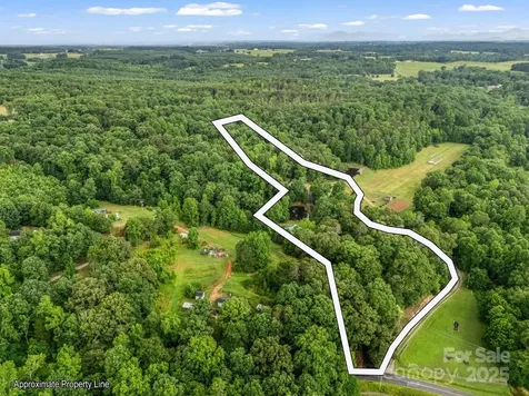 4086 Big Island Road Rutherfordton NC 28139