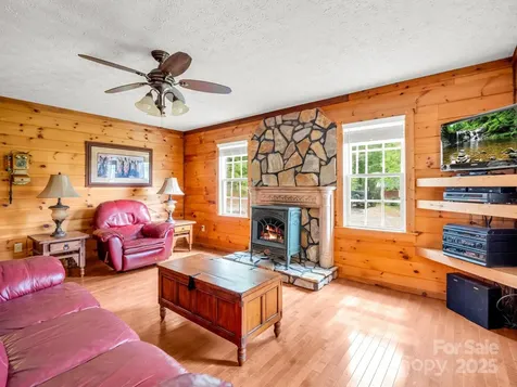 4086 Big Island Road Rutherfordton NC 28139