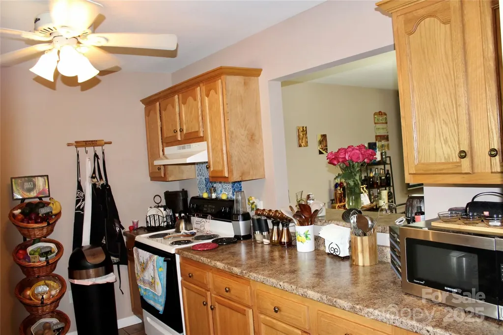 544 Tracy Grove Road Flat Rock NC 28731