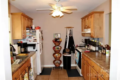 544 Tracy Grove Road Flat Rock NC 28731