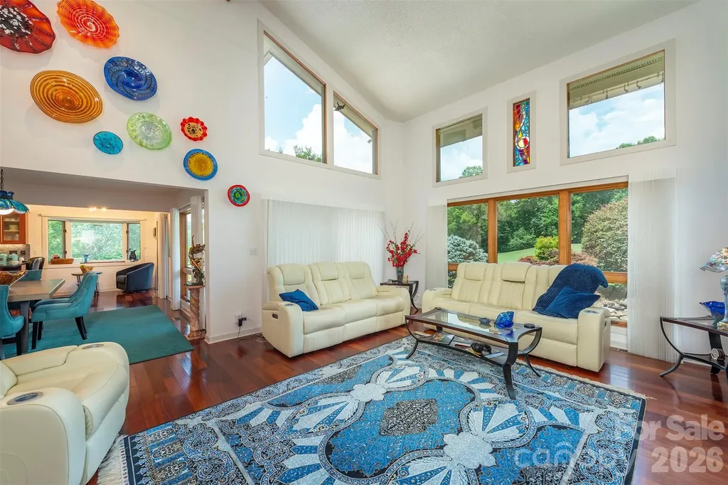 141 Courtland Court Lake Lure NC 28746