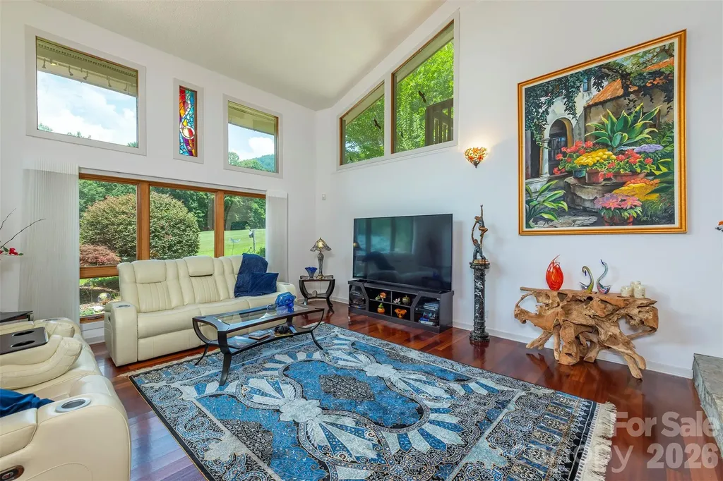 141 Courtland Court Lake Lure NC 28746