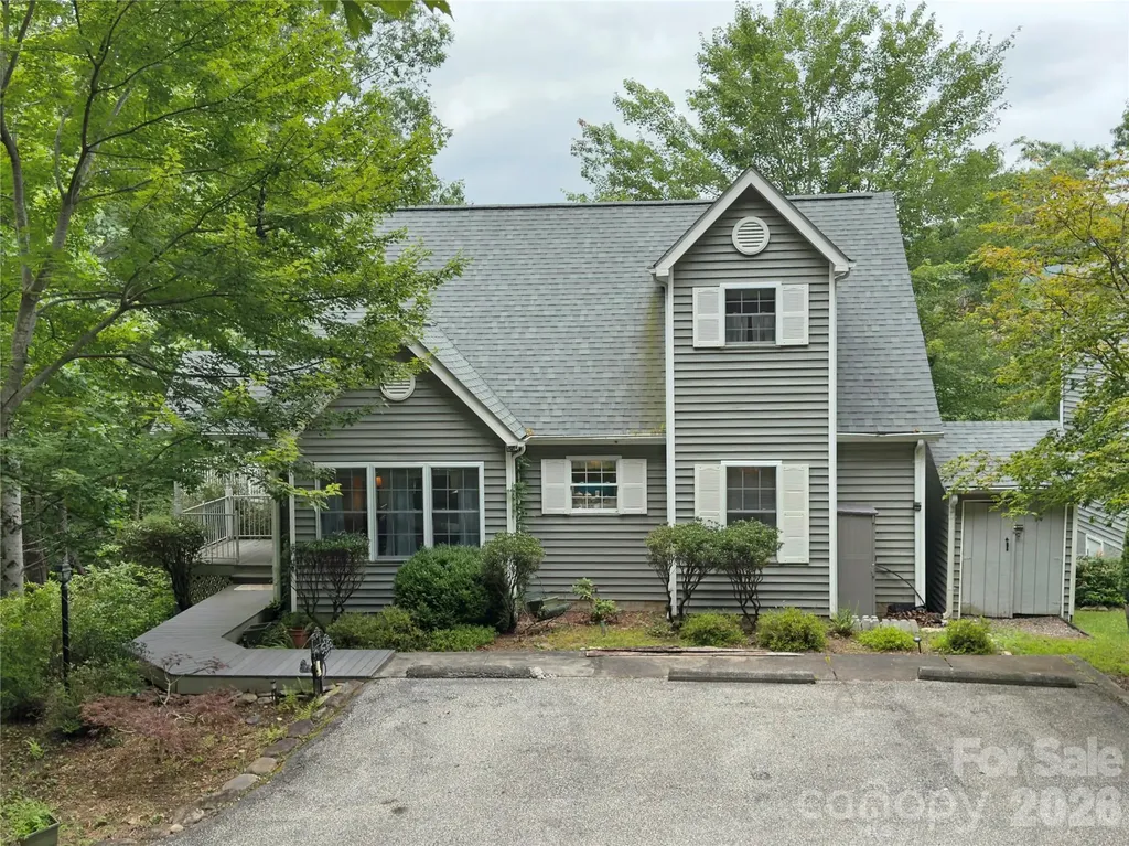 Burnsville NC, 40 Sanctuary Drive