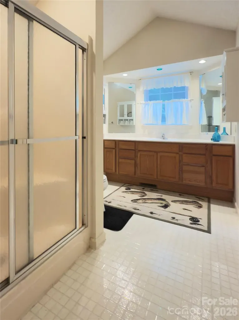 40 Sanctuary Drive Burnsville NC 28714
