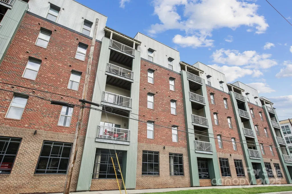 630 Calvert Street Charlotte NC 28208