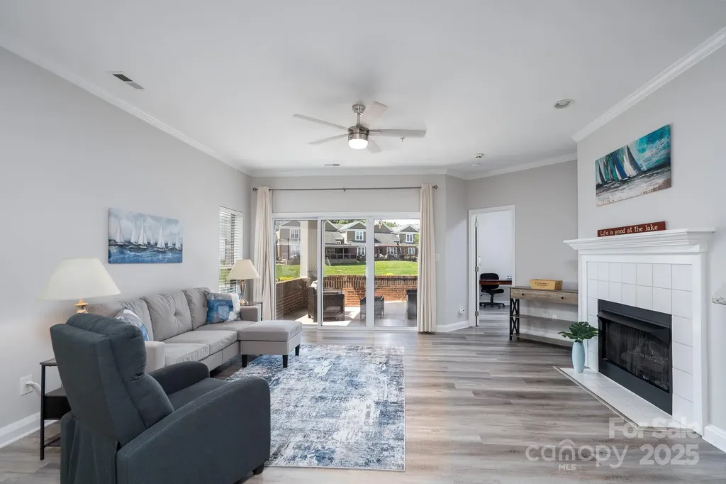 18511 Harborside Drive Cornelius NC 28031