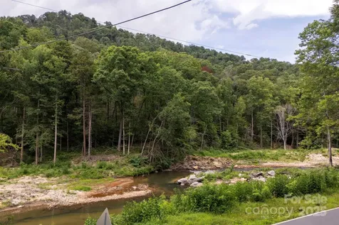 000 Green River Cove Road Saluda NC 28773