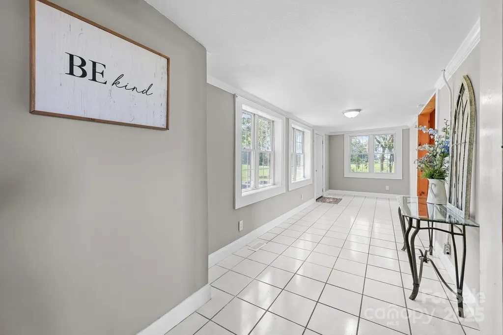 550 Woodleaf Barber Road Cleveland NC 27013