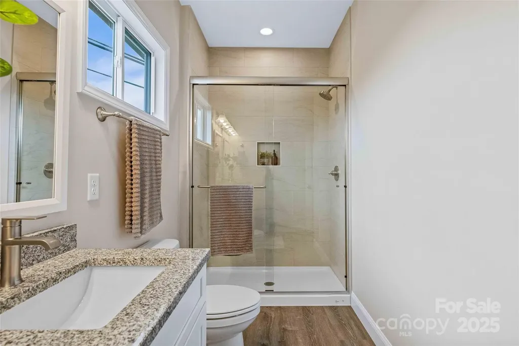 14 Holcombe Road Candler NC 28715