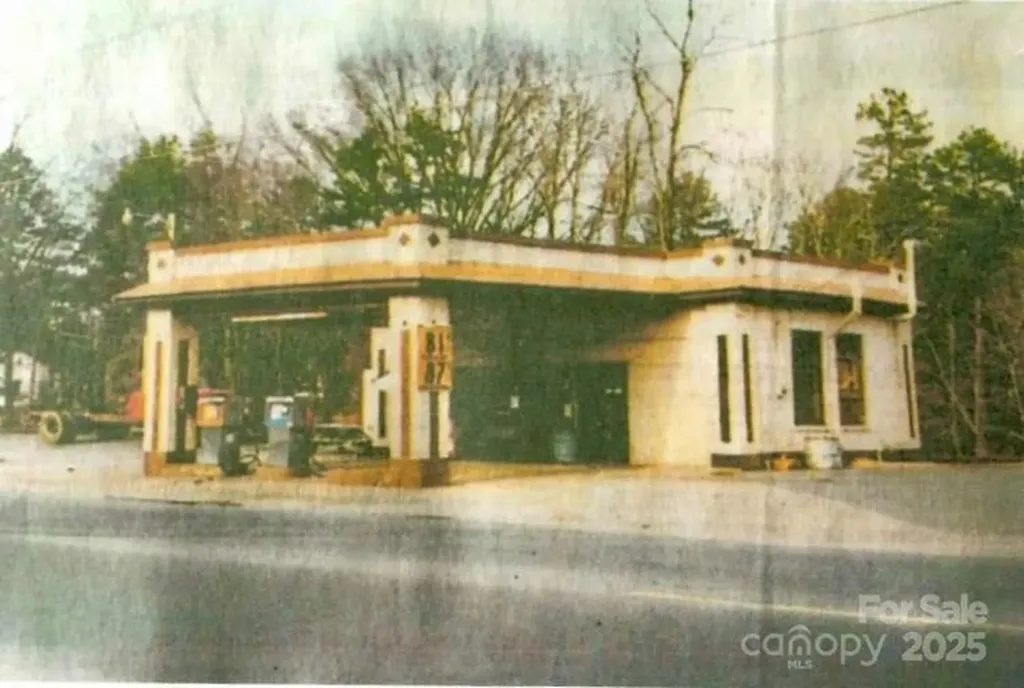 569 Union Street S Concord NC 28025