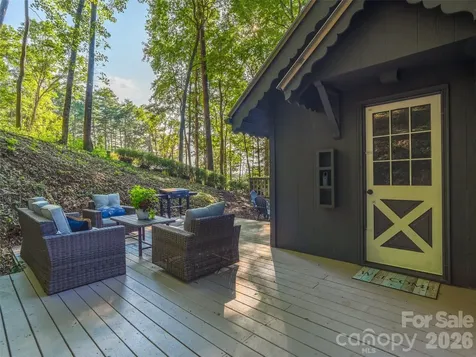 410 Mother In Law Lane Burnsville NC 28714