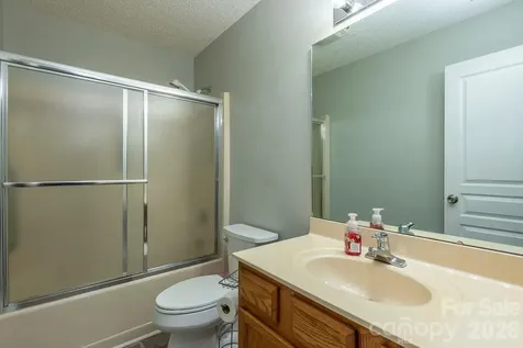 1303 Hyde Park Drive Asheville NC 28806