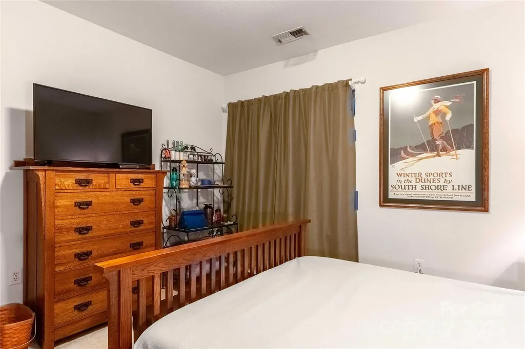 332 Appeldoorn Circle Asheville NC 28803