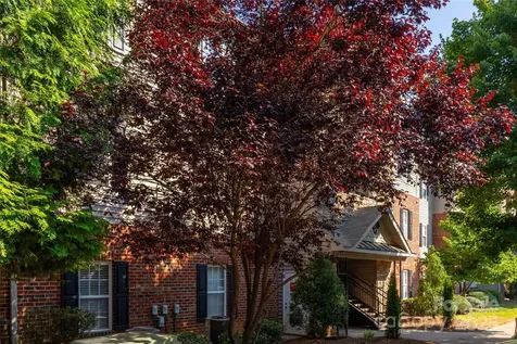 332 Appeldoorn Circle Asheville NC 28803